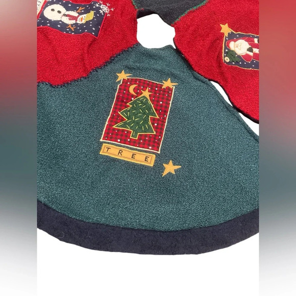Vintage Christmas tree skirt - Picture 5 of 5